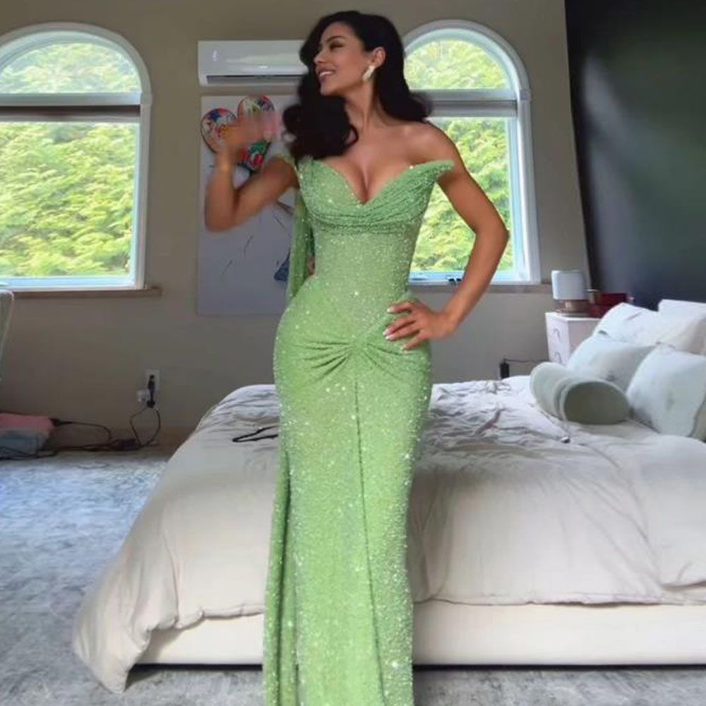 Briar Cosplay Prop - Customized Glitter Sequin Prom Dresses Sweetheart
